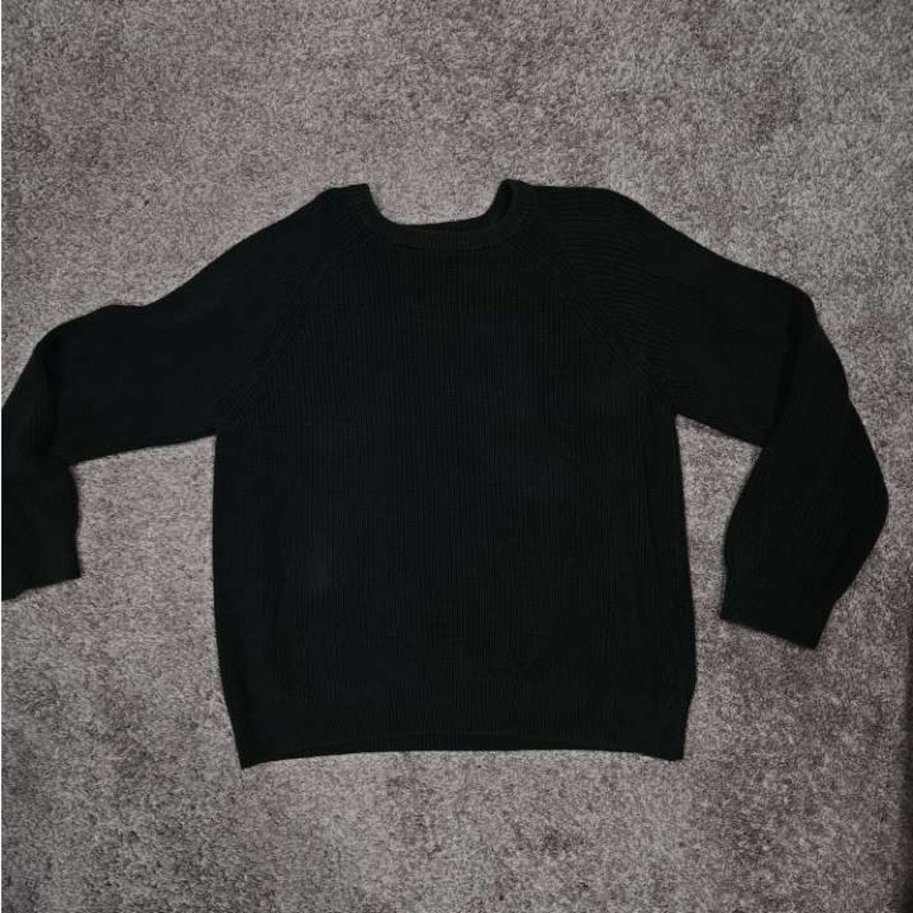 Old Navy Charcoal Knit Sweater